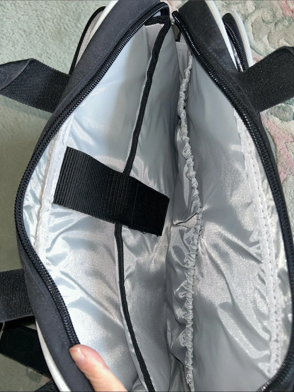 KORIN Black and Silver Men's Bag -